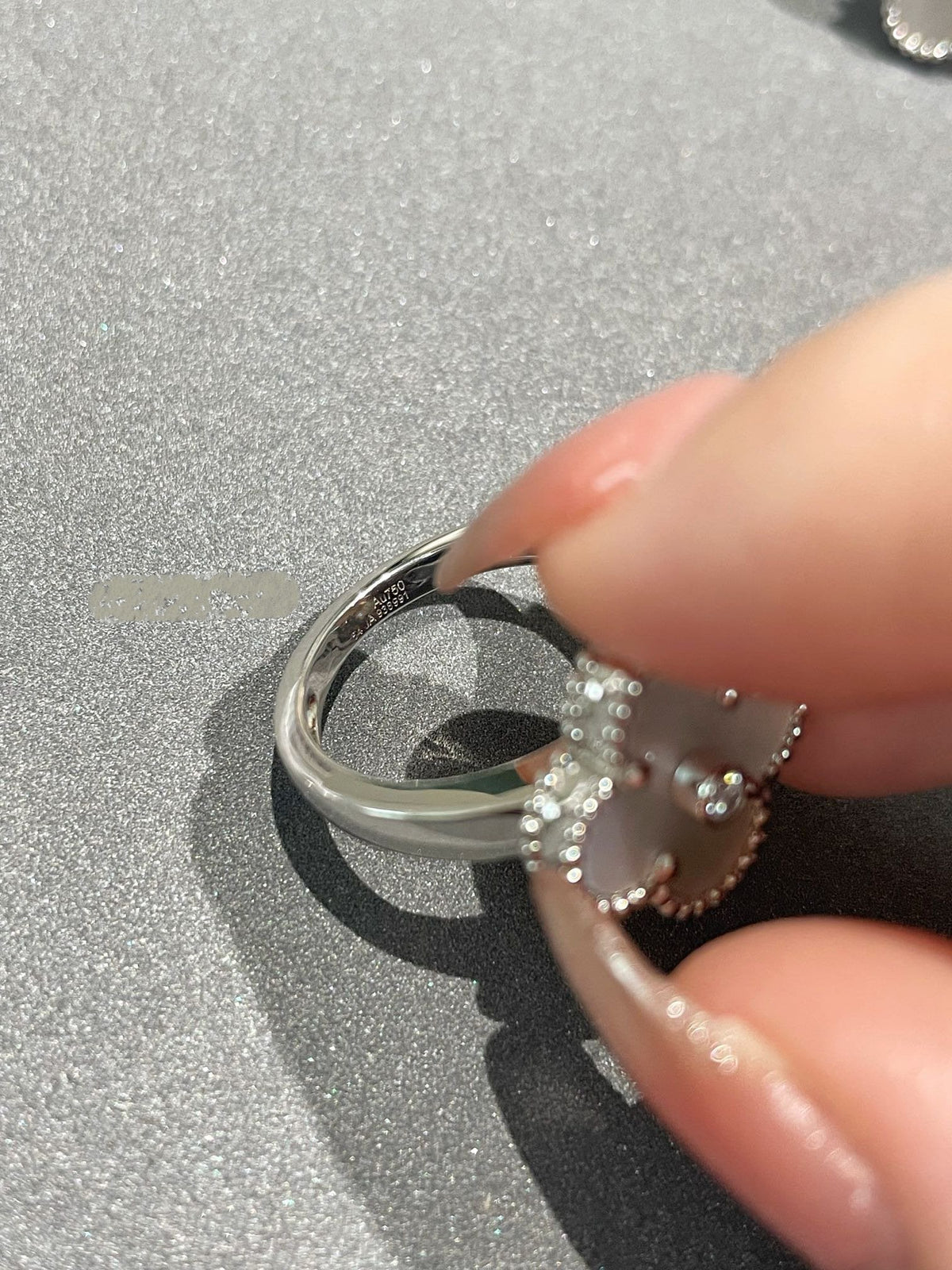 [Super CiCi ]CLOVER SILVER MOP DIAMOND RING