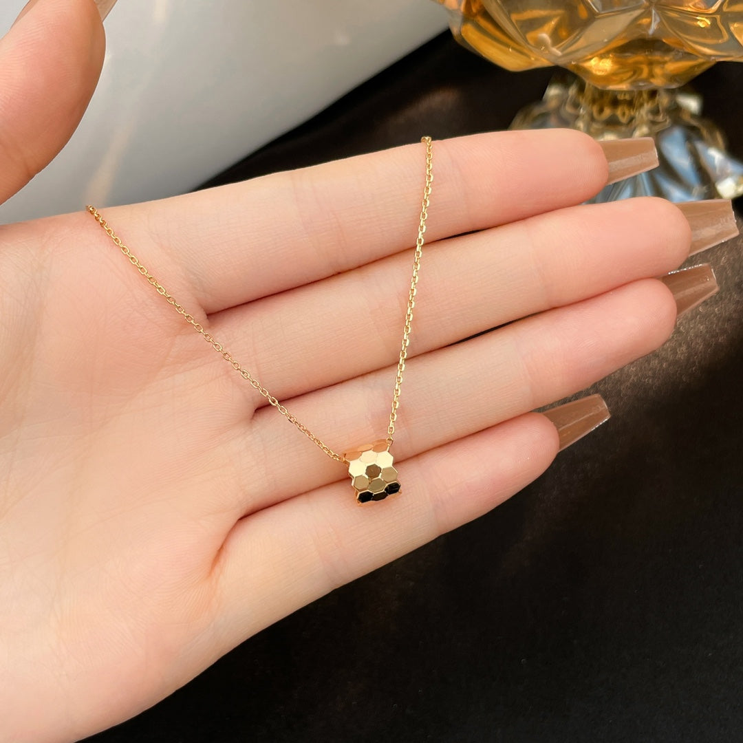 [Super CiCi ]BEE MINI NECKLACE