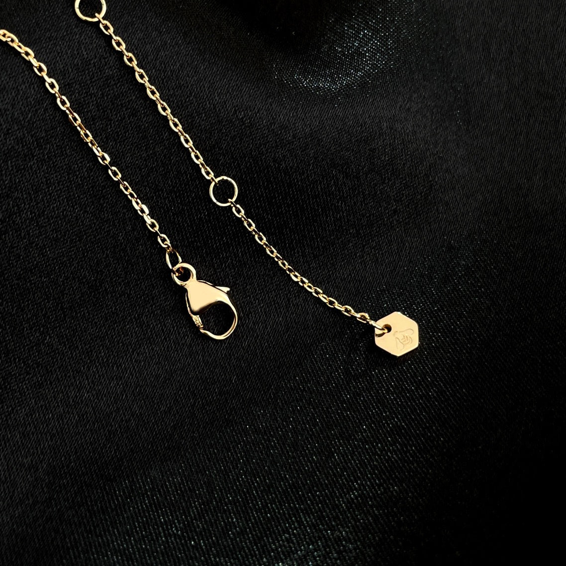 [Super CiCi ]BEE MINI NECKLACE