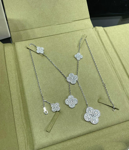 [Super CiCi ]CLOVER 6 MOTIF DIAMOND PAVED NECKLACE