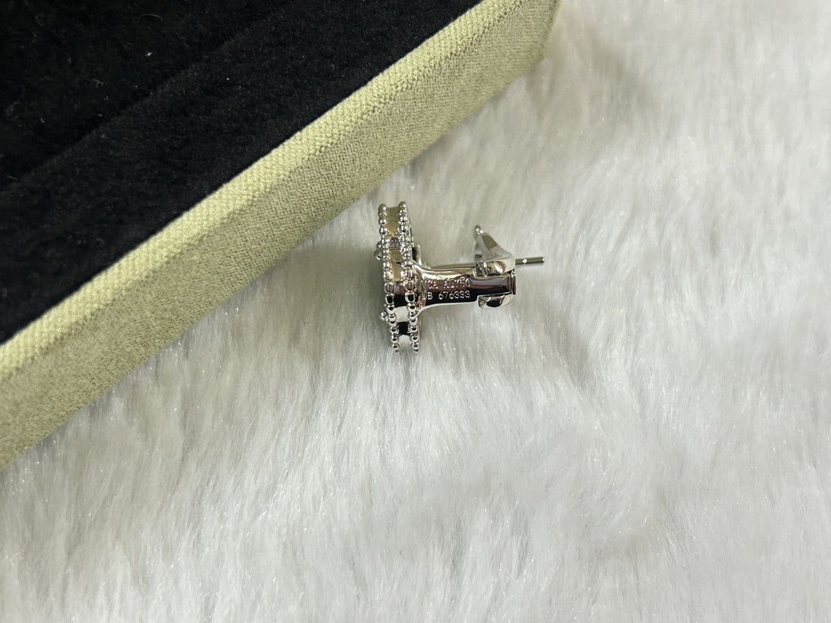 [Super CiCi ]CLOVER PIETERSITE MEDIUM STUD EARRINGS