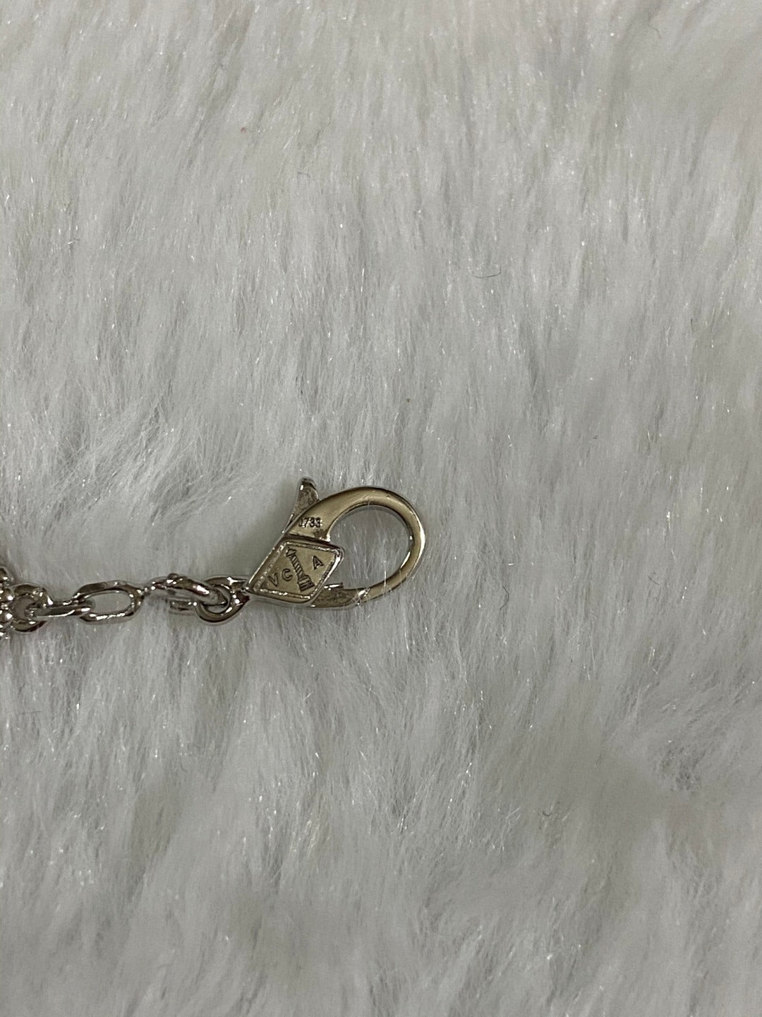 [Super CiCi ]CLOVER 1 MOTIF PIETERSITE BRACELET