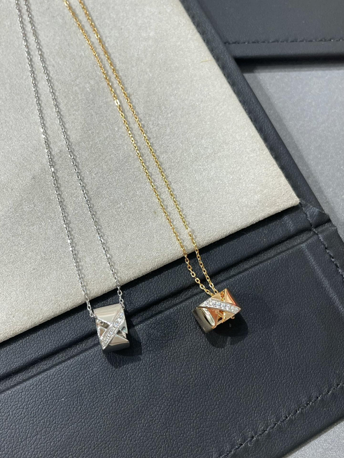 [Super CiCi ]LIENS EVIDENCE DIAMOND NECKLACE