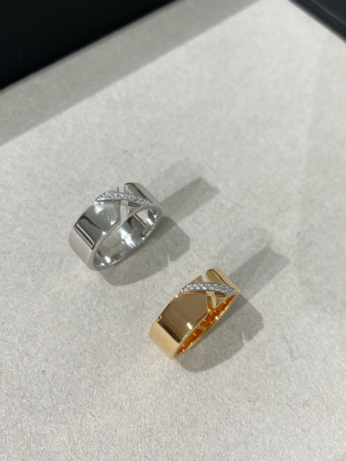 [Super CiCi ]LIENS EVIDENCE DIAOMOND RING