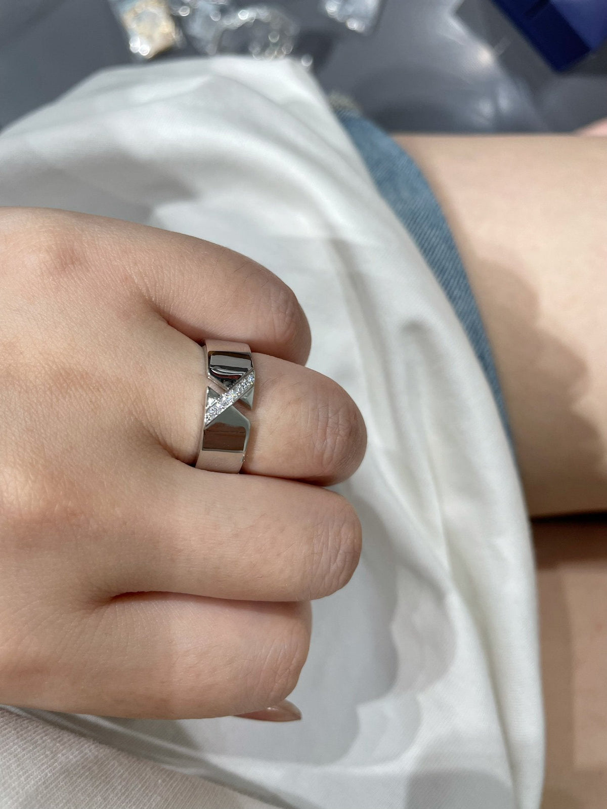 [Super CiCi ]LIENS EVIDENCE DIAOMOND RING