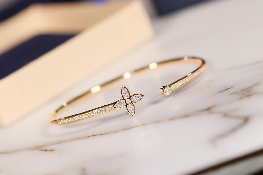 [Super CiCi ]IDYLLE GOLD OPEN BRACELET DIAMOND PAVED