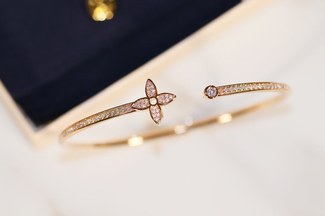 [Super CiCi ]IDYLLE GOLD OPEN BRACELET DIAMOND PAVED