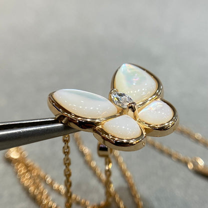 [Super CiCi ]BUTTERFLY MOP DIAMOND NECKLACE