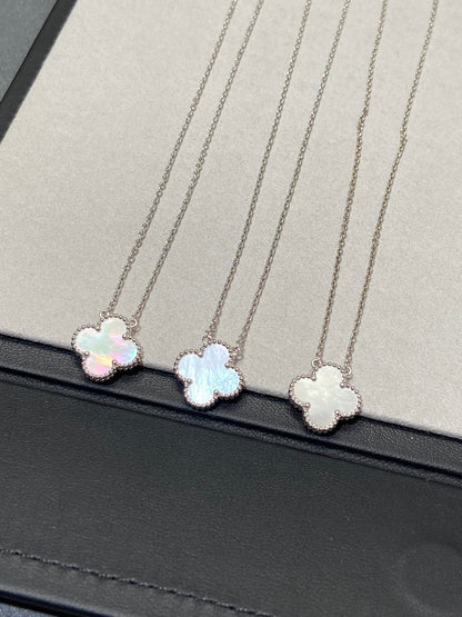 [Super CiCi ]CLOVER MEDIUM SILVER WHITE MOP NECKLACE
