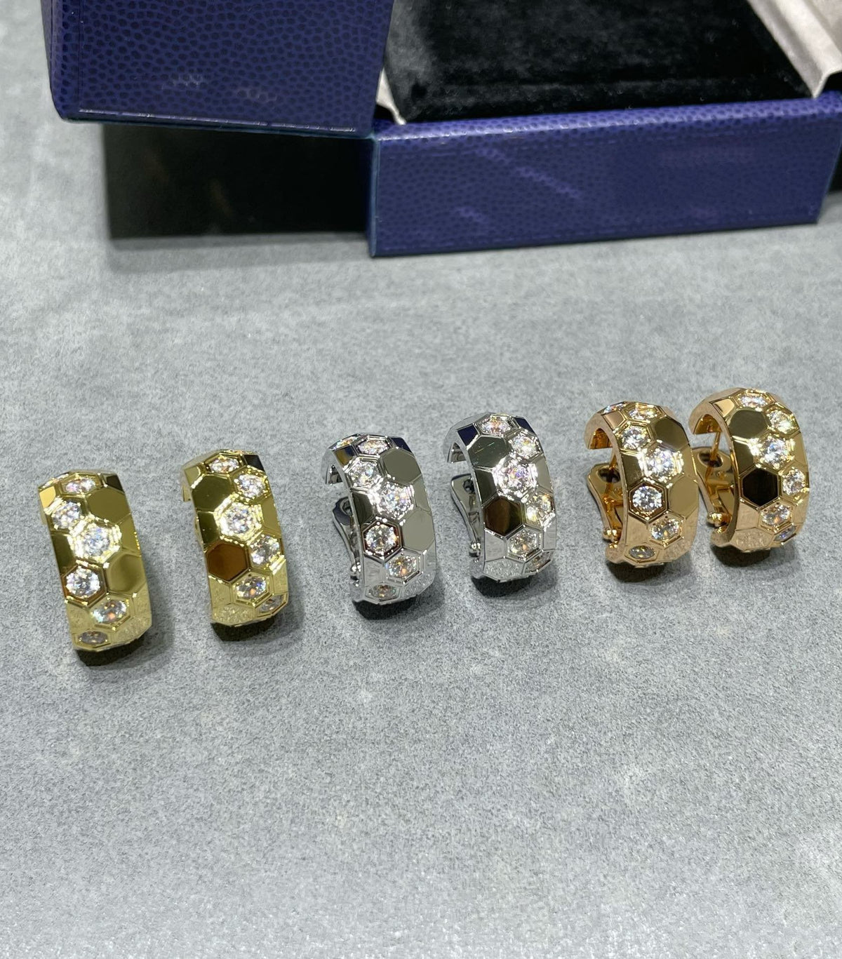 [Super CiCi ]BEE LOVE DIAMOND HOOP EARRINGS