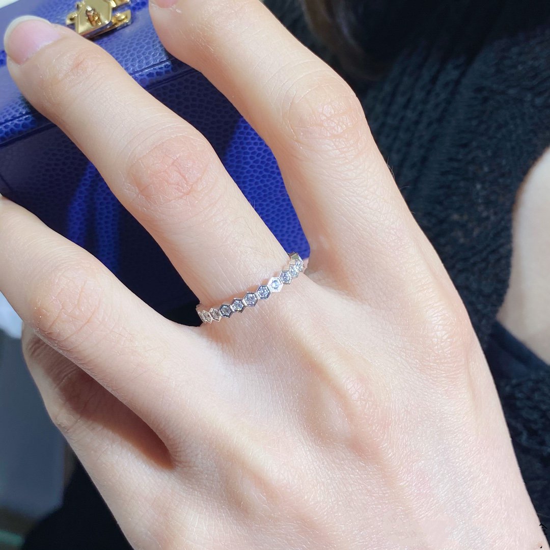 [Super CiCi ]BEE LOVE DIAMOND PAVED SMALL RING
