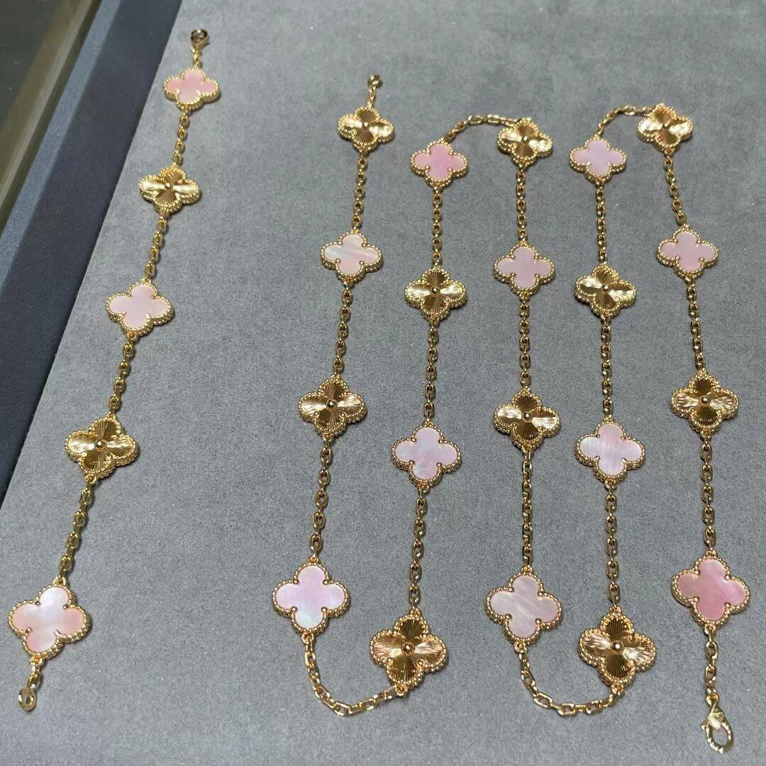 [Super CiCi ]CLOVER 20 MOTIFS LASER PINK MOP NECKLACE