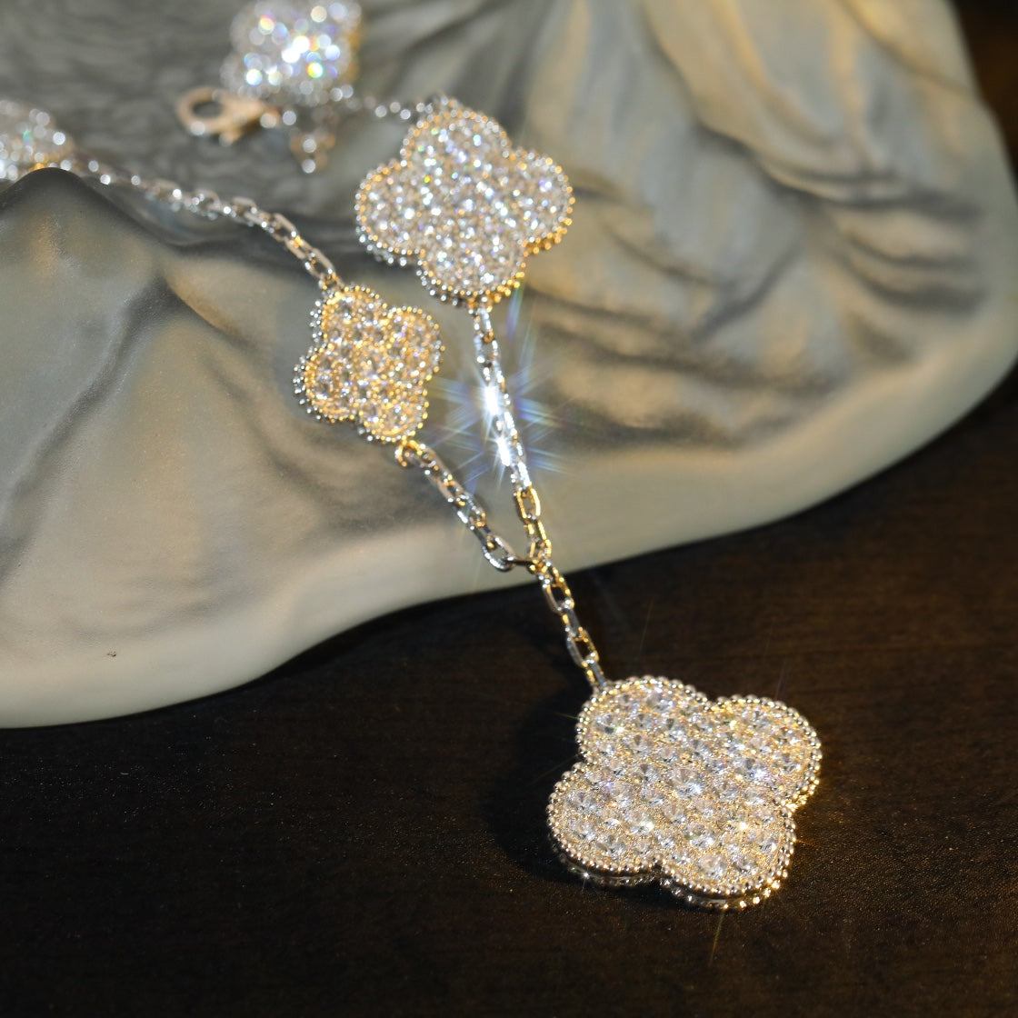 [Super CiCi ]CLOVER BRACELET 5 MOTIF SILVER DIAMOND PAVED