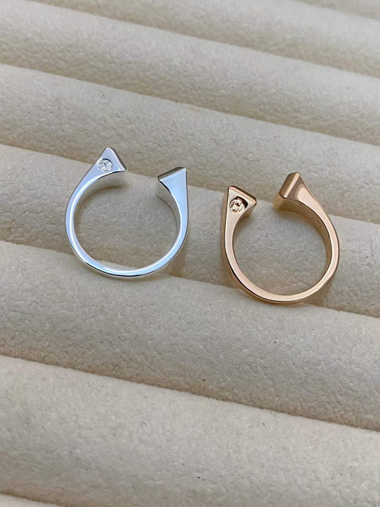 [Super CiCi]THE CONE RIVET RING IS OPEN AND ONE SIZE FITS ALL