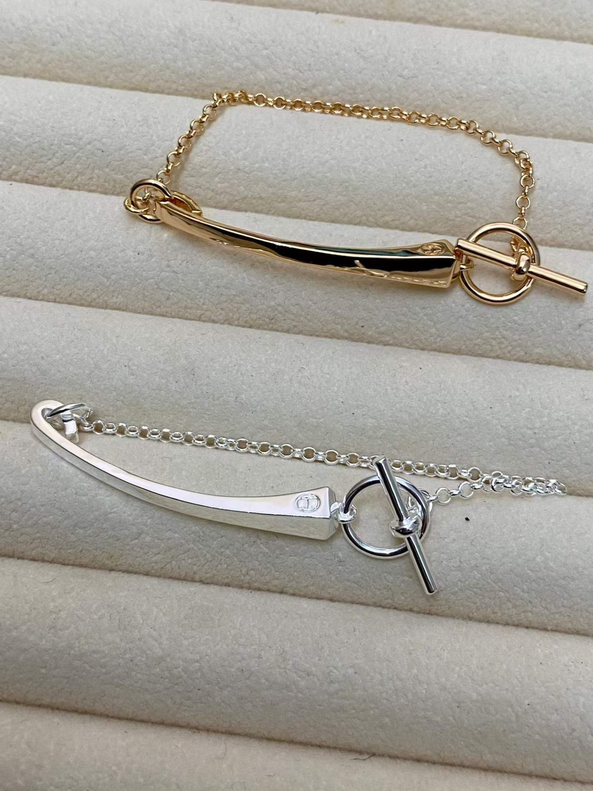 [Super CiCi]CLOU DE FORGE BRACELET WITH SQUARE CONE STUDS