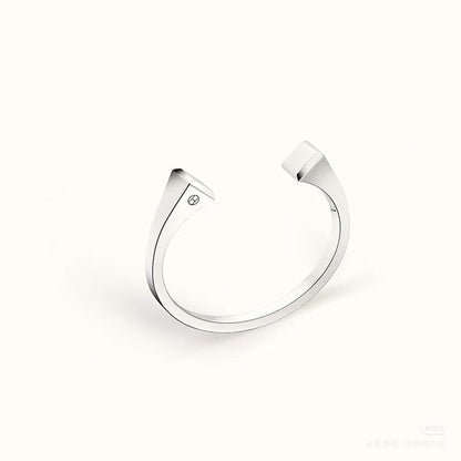 [Super CiCi]CLOU DE FORGE SQUARE CONE STUDS OPEN CUFF ONE SIZE