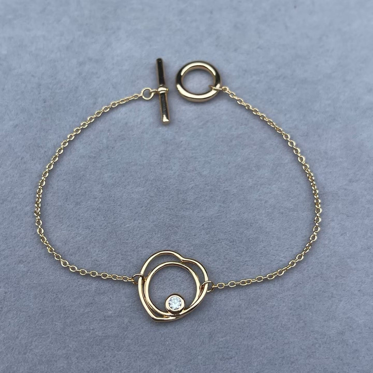 [Super CiCi]HOLLOW HEART SINGLE DIAMOND BRACELET