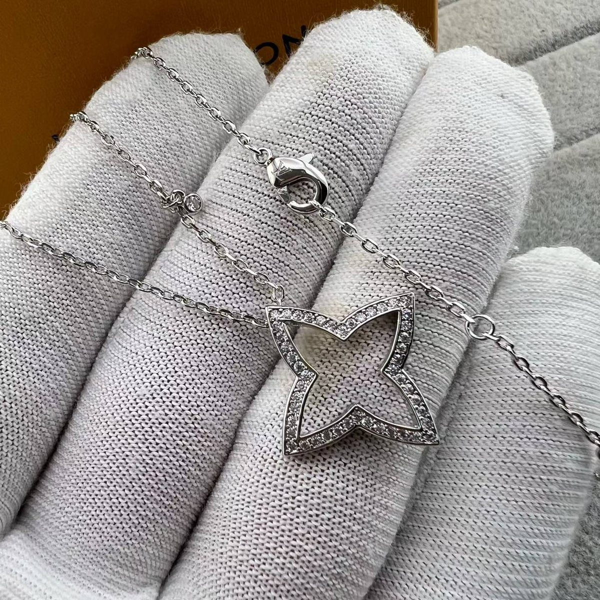 [Super CiCi]FOUR-LEAF CLOVER OPENWORK NECKLACE
