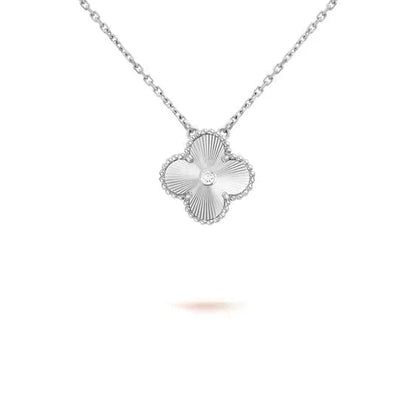 [Super CiCi ]CLOVER  15MM DIAMOND LASER NECKLACE SILVER