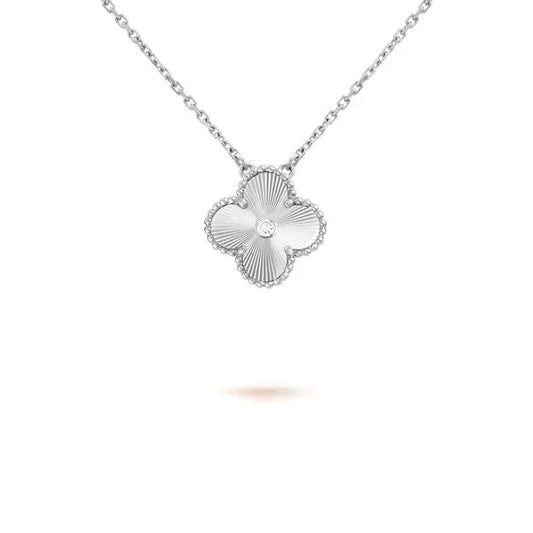[Super CiCi ]CLOVER  15MM DIAMOND LASER NECKLACE SILVER