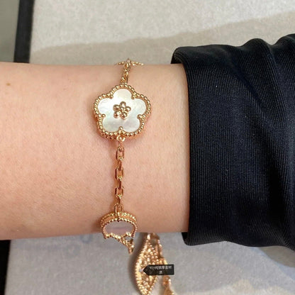 [Super CiCi ]LUCKY SPRING 5 MOTIF BRACELET