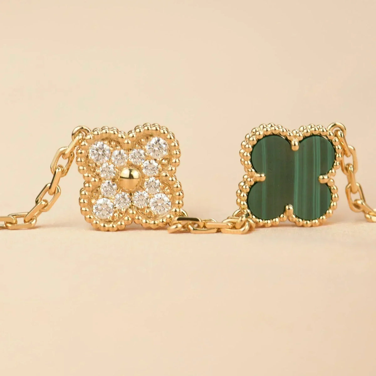 [Super CiCi ] CLOVER 5 MOTIF MALACHITE BRACELET COLLECTION