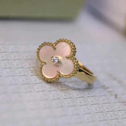 [Super CiCi ]CLOVER PINK MOP RING GOLD DIAMOND