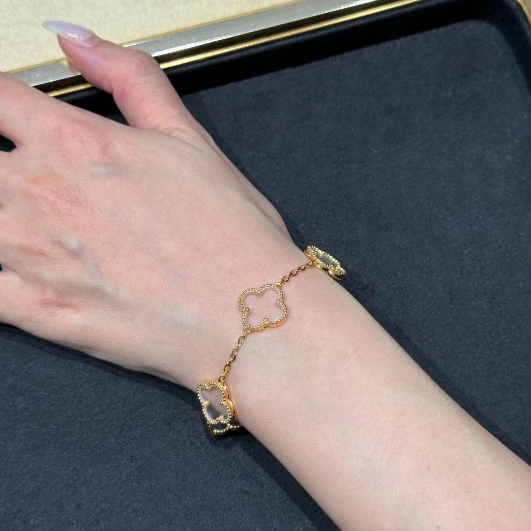 [Super CiCi ]CLOVER 5 MOTIF ROCK CRYSTAL BRACELET
