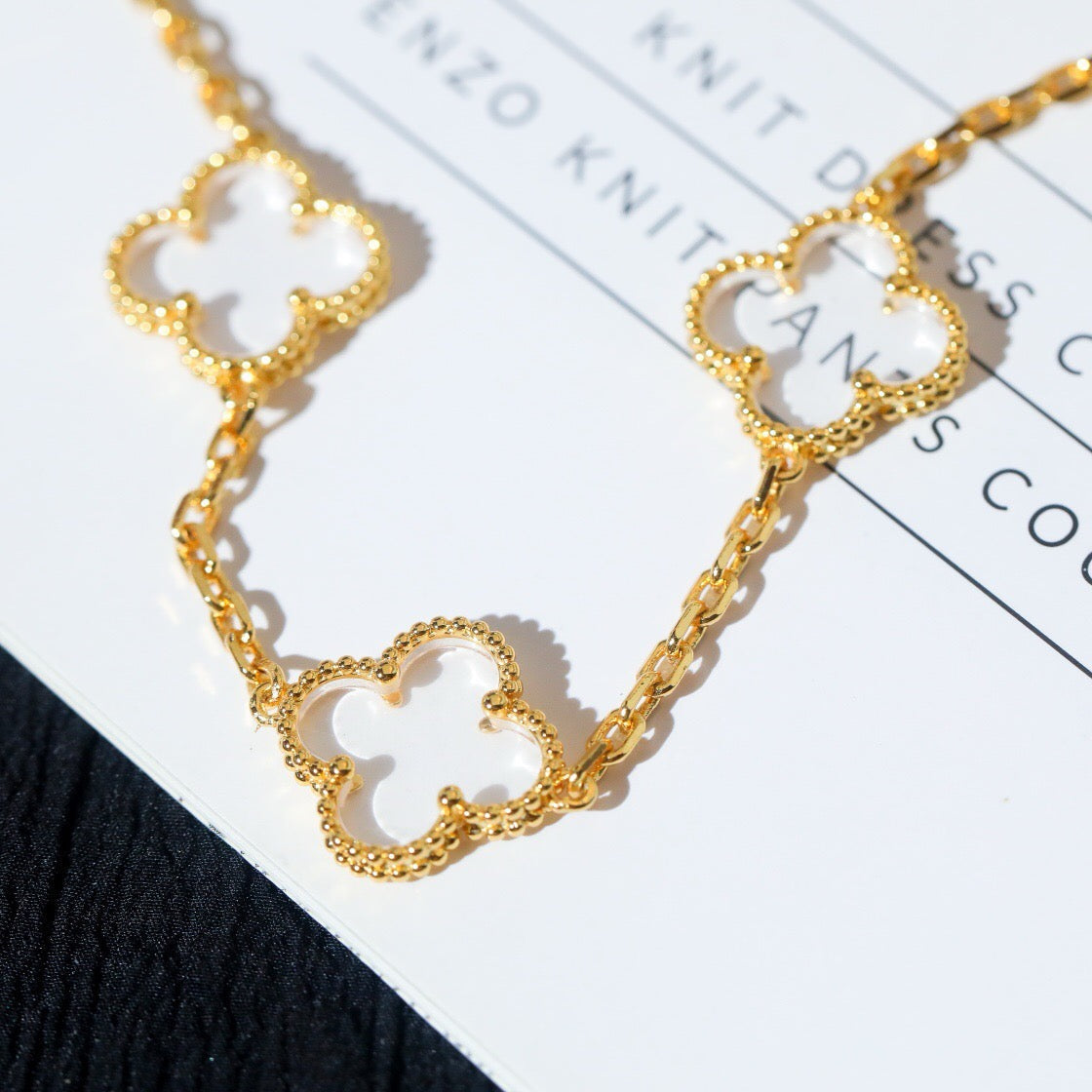 [Super CiCi ]CLOVER 5 MOTIF ROCK CRYSTAL BRACELET
