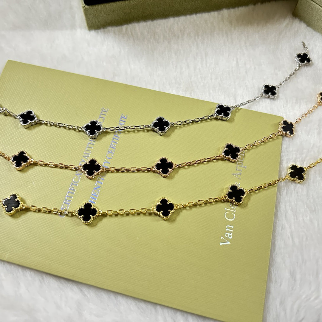 [Super CiCi ]CLOVER 6 MOTIF  ONYXS BRACELET