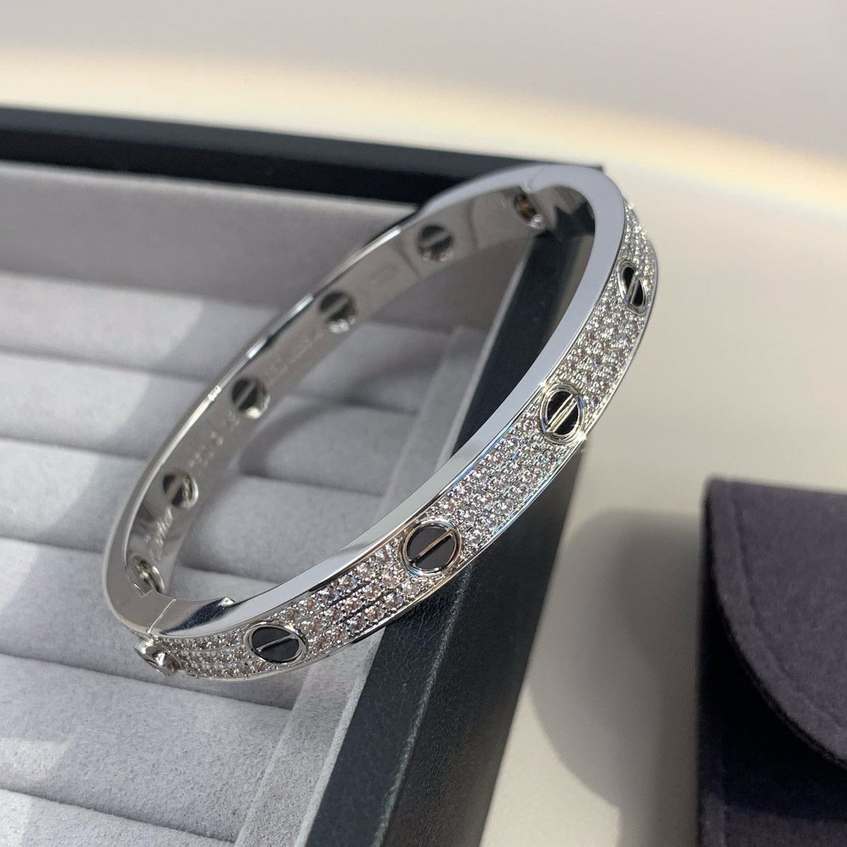 [Super CiCi ]LOVE BRACELET 6.1MM DIAMOND-PAVED CERAMIC