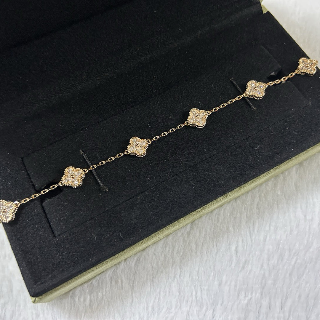 [Super CiCi ]CLOVER 6 MOTIF DIAMOND BRACELET