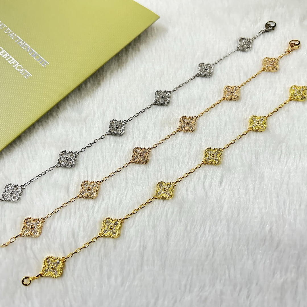 [Super CiCi ]CLOVER 6 MOTIF DIAMOND BRACELET