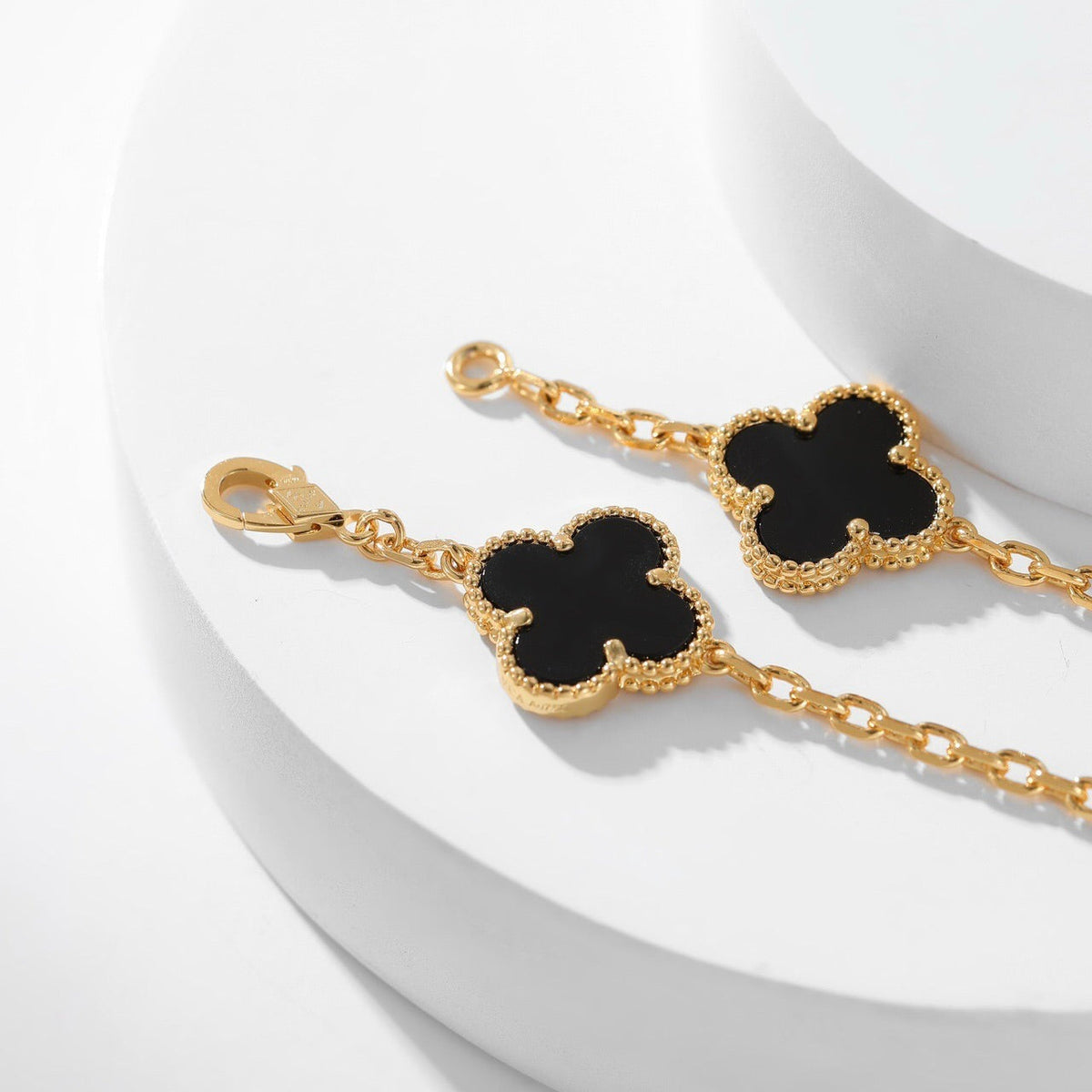[Super CiCi ]CLOVER 10 MOTIFS ONYX NECKLACE