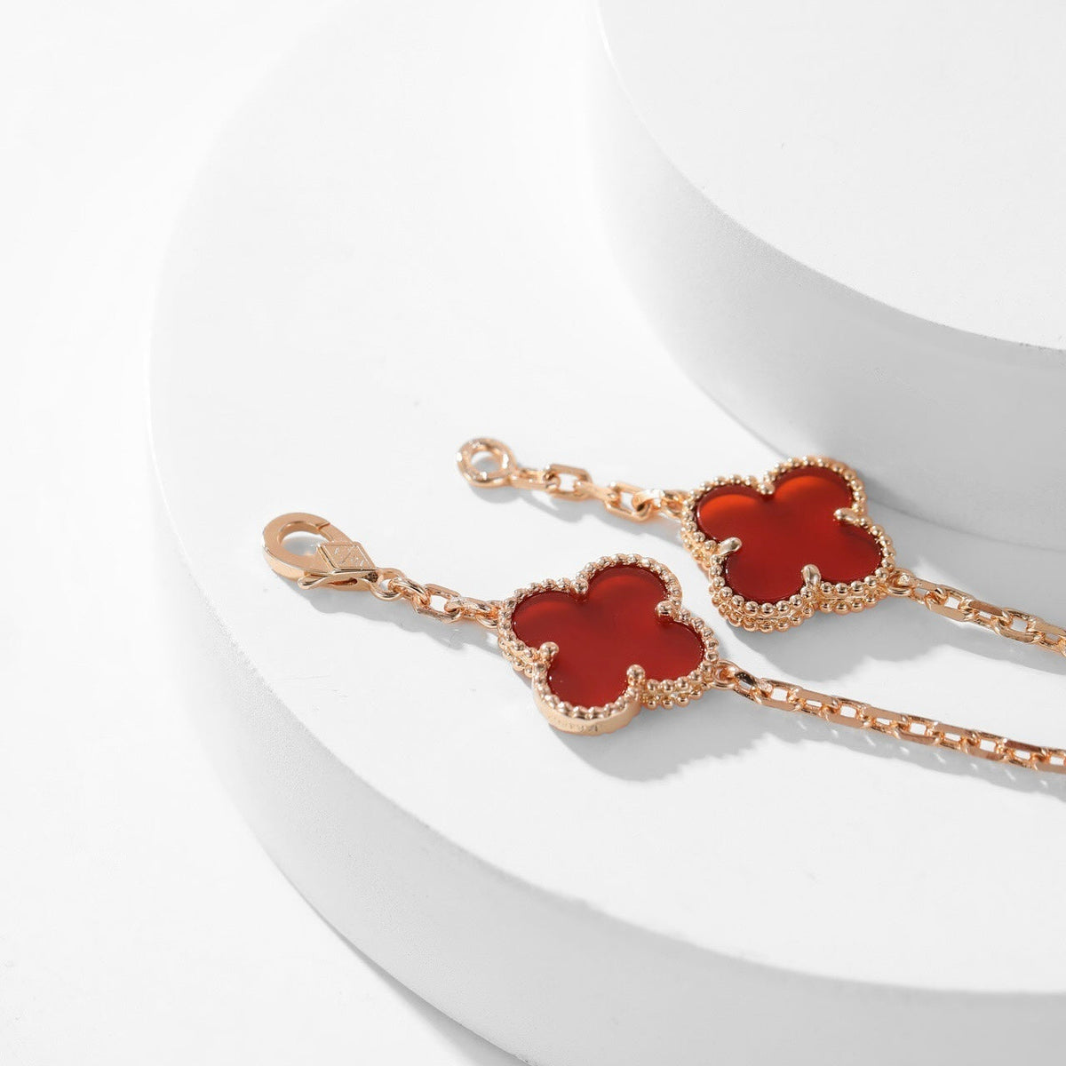 [Super CiCi ]CLOVER 10 MOTIFS CARNELIAN NECKLACE