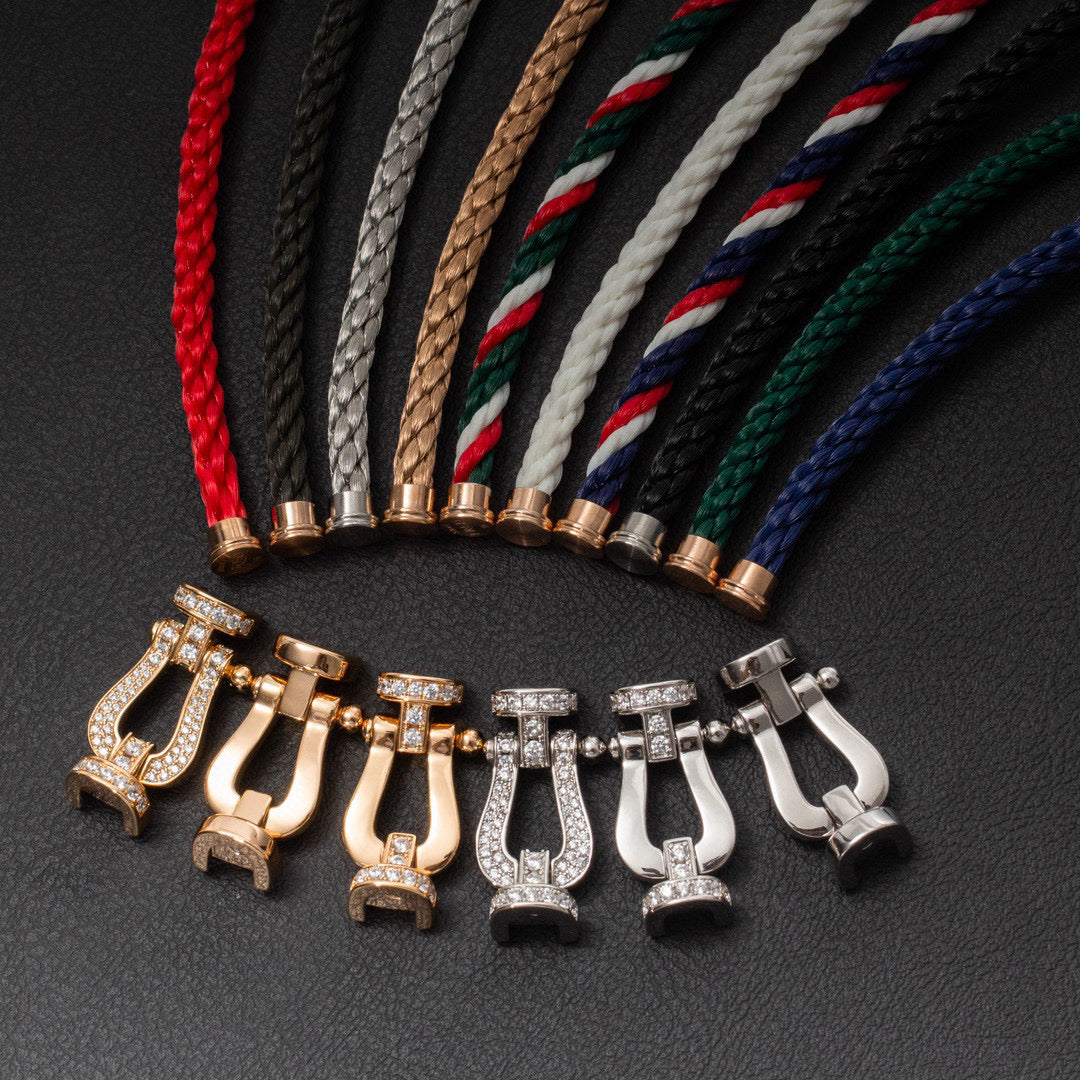 [Super CiCi ]FORCE LARGE HORSESHOE HALF DIAMOND BRACELET SILVER