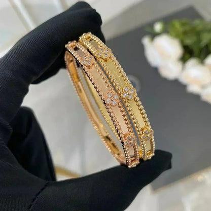 [Super CiCi ]CLOVER BRACELET 4MM DIAMONDS