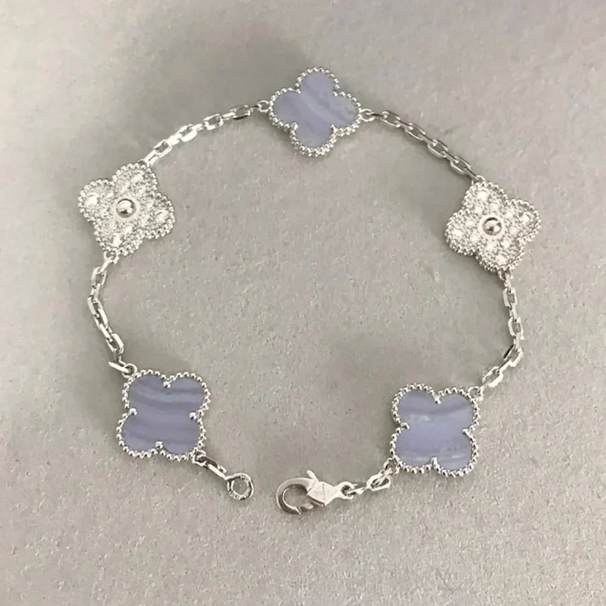 [Super CiCi ] CLOVER 5 MOTIF PURPLE CHALCEDONY BRACELET COLLECTION