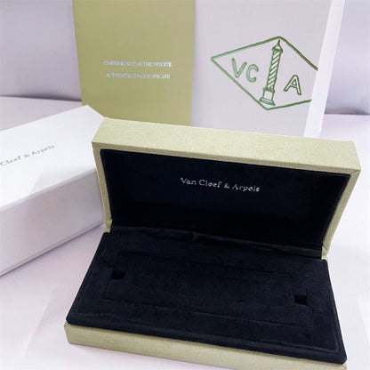 [Super CiCi ]VA CLOVER BRACELET NECKLACE RING BOX GIFT BAG