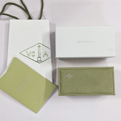 [Super CiCi ]VA CLOVER BRACELET NECKLACE RING BOX GIFT BAG