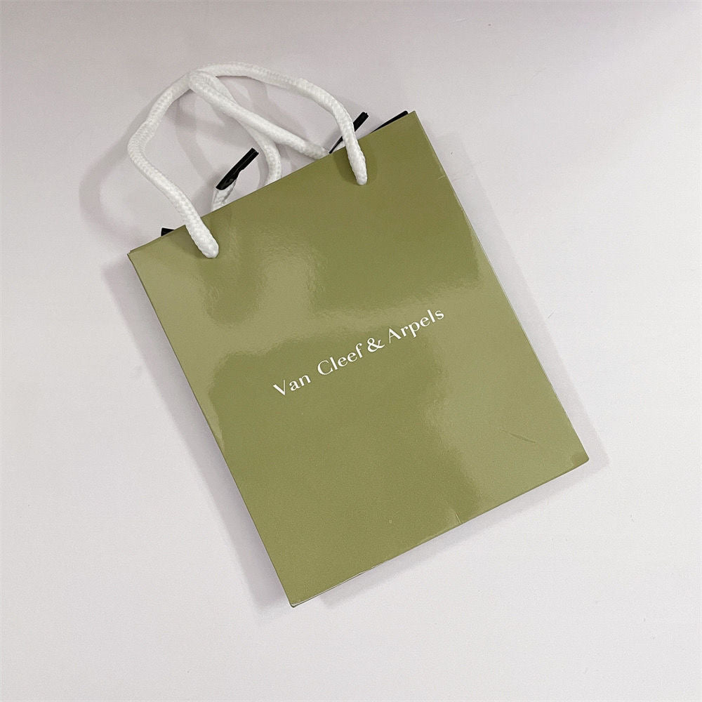 [Super CiCi ]VA CLOVER BRACELET NECKLACE RING BOX GIFT BAG