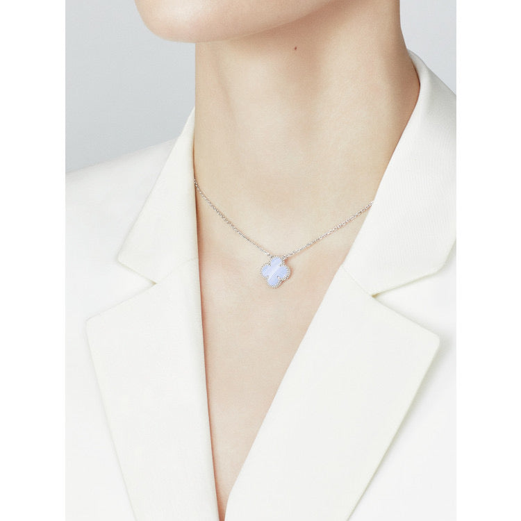 [Super CiCi ]CLOVER 15MM BLUE CHALCEDONY NECKLACE SILVER