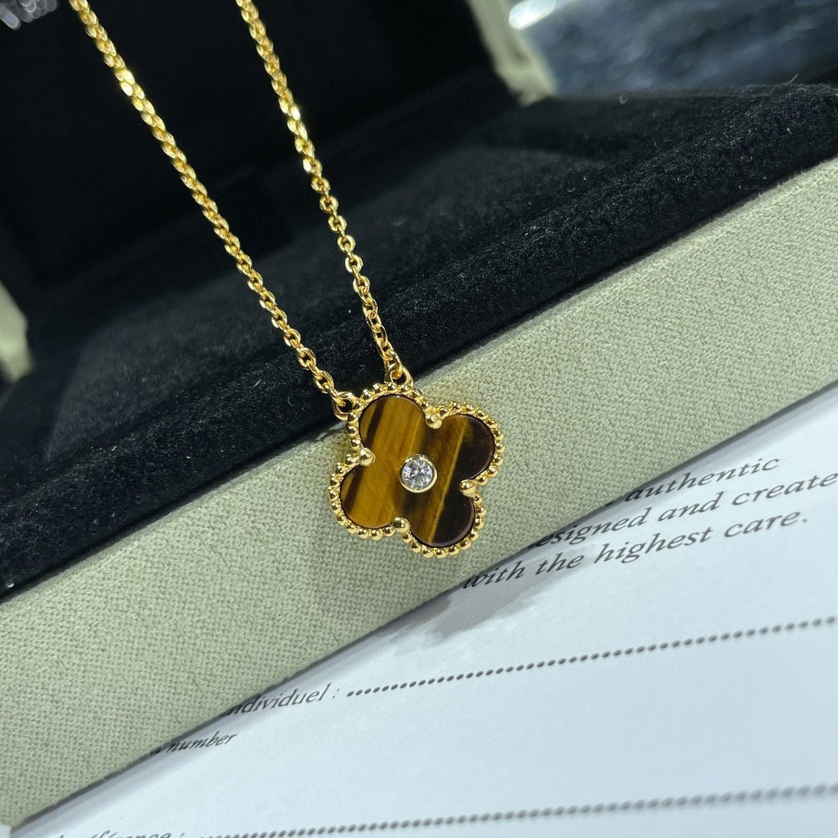 [Super CiCi ]CLOVER 15MM DIAMOND AND YELLOW TIGER'S EYE AGATE necklace