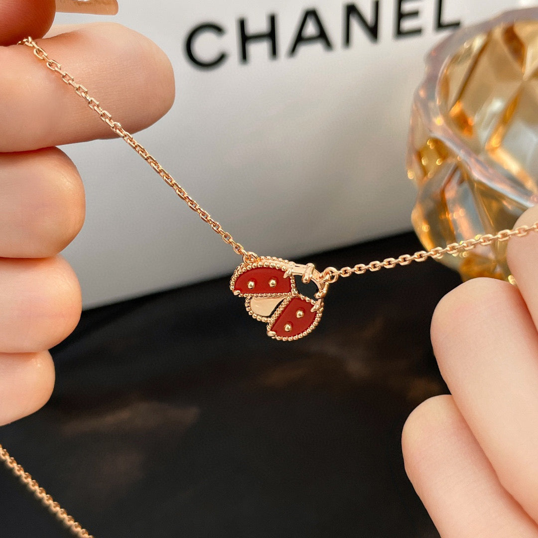 [Super CiCi ]LUCKY  CARNELIANS LADYBUG NECKLACE