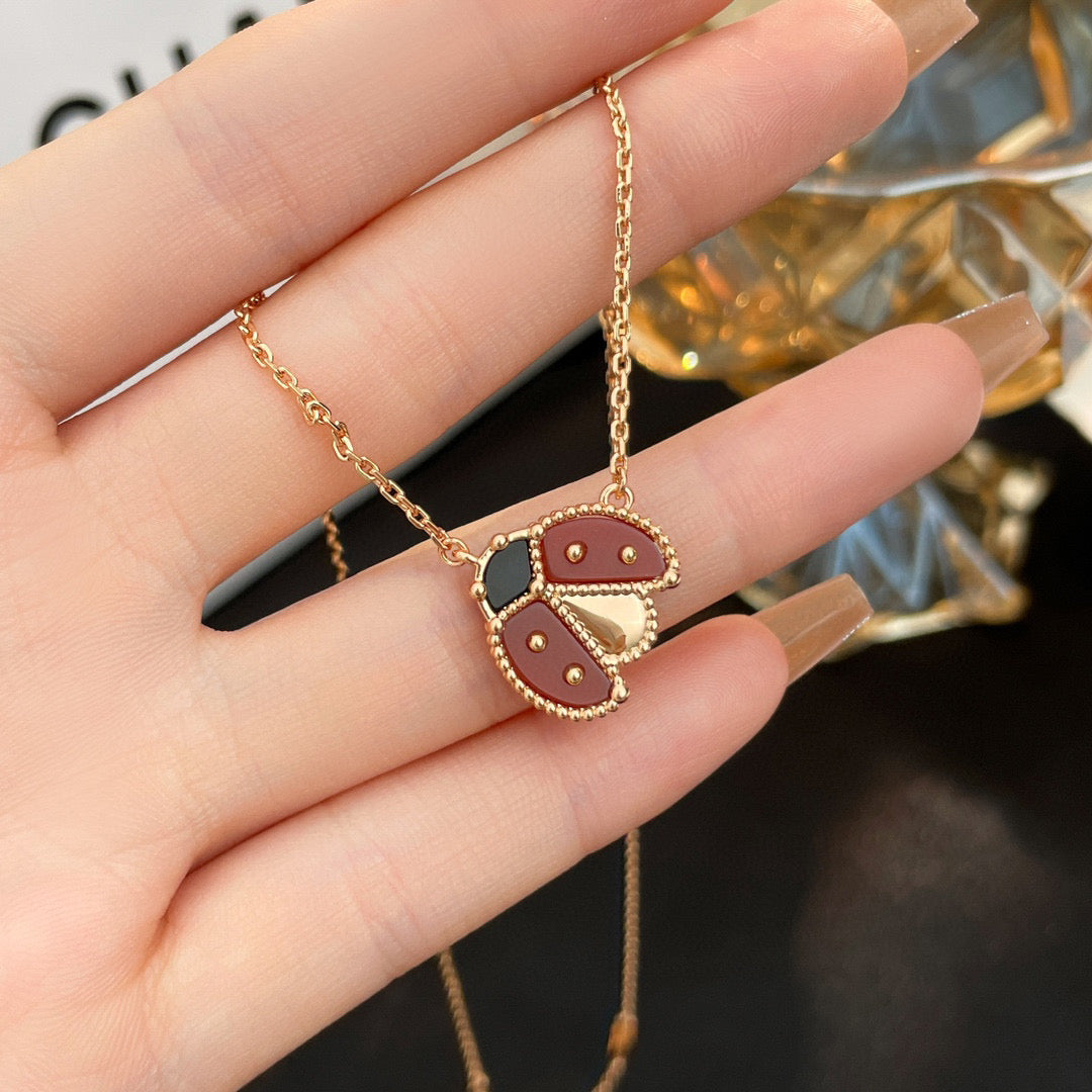 [Super CiCi ]LUCKY  CARNELIANS LADYBUG NECKLACE
