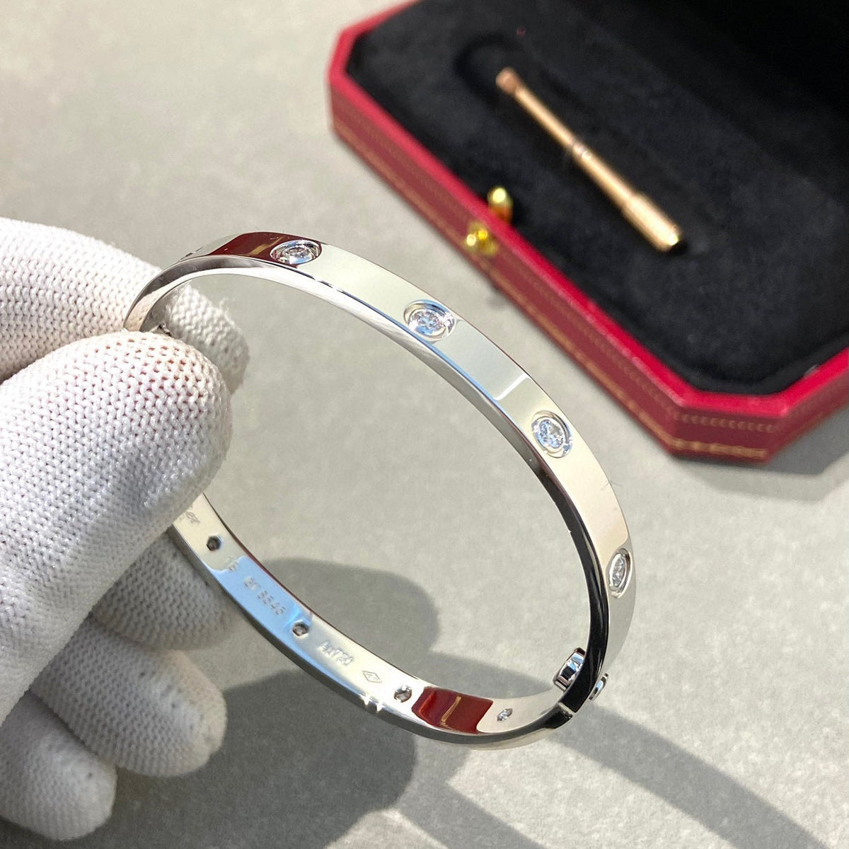 [Super CiCi ]LOVE BRACELET 6.1MM 10 DIAMONDS
