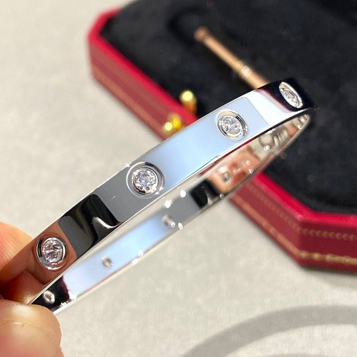 [Super CiCi ]LOVE BRACELET 6.1MM 10 DIAMONDS