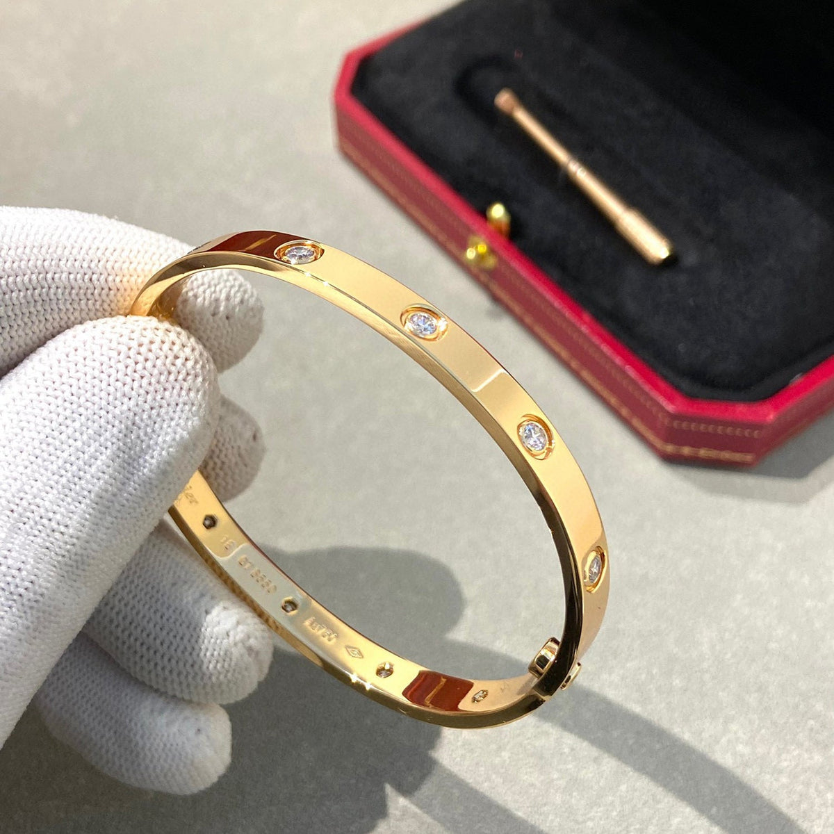 [Super CiCi ]LOVE BRACELET 6.1MM 10 DIAMONDS