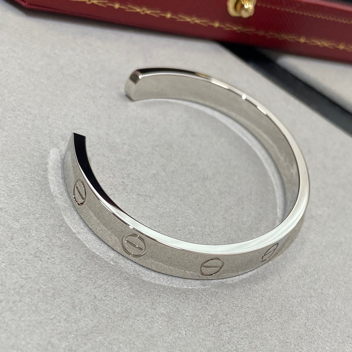 [Super CiCi ]LOVE BRACELET 6.1MM 1 DIAMOND OPEN CUFF