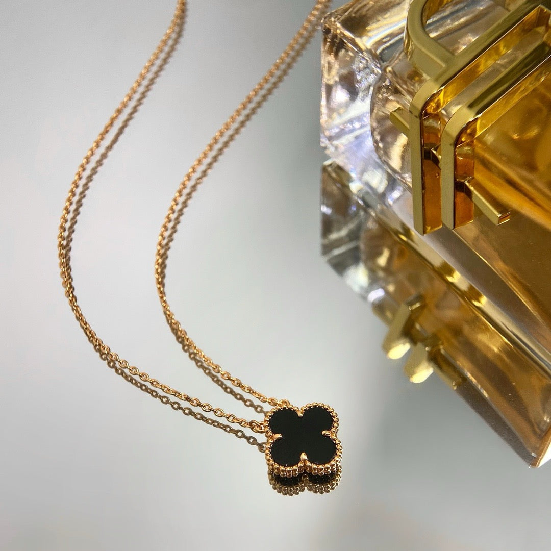 [Super CiCi ]CLOVER 15MM BLACK ONYX SINGLE FLOWER NECKLACE